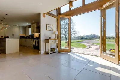 Image de 4 Bed in Gloucester (oc-60200)