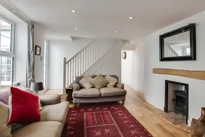 Image de 3 Bed in Folkestone (oc-75607)