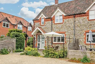 Image de 2 Bed in Holt (oc-72898)