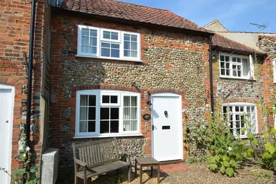 Image de 2 Bed in Holt (oc-ncc44)