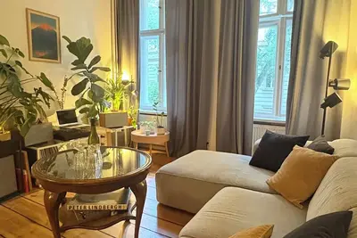 Image de Kreuzberg Wrangel Neighborhood—Best Neighborhood—Cozy, Well-Equipped 3-Room Apartment