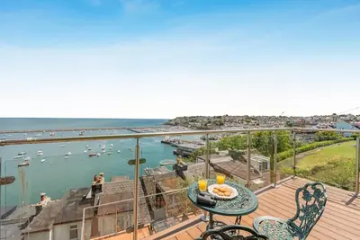 3 Bed in Brixham (oc-75382)