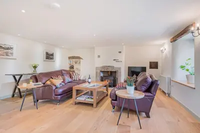 Image de 3 Bed in Penrith (oc-sz390)