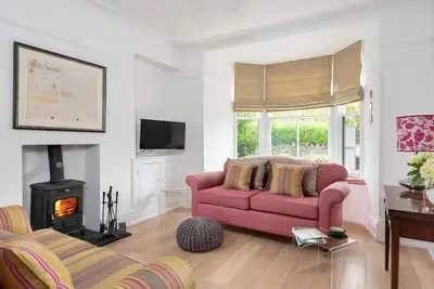 Image de 2 Bed in Windermere (oc-sz306)