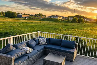 Image de Fantastic 4-bedroom house in Byron - 12 Min to St Mary's Campus