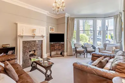 Image de 4 Bed in Keswick (oc-sz292)