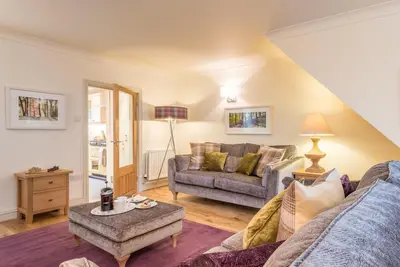 Image de 2 Bed in Keswick (oc-sz427)