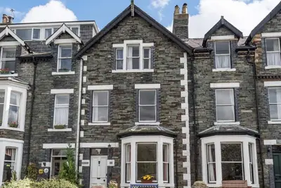 Image de 5 Bed in Keswick (oc-sz291)