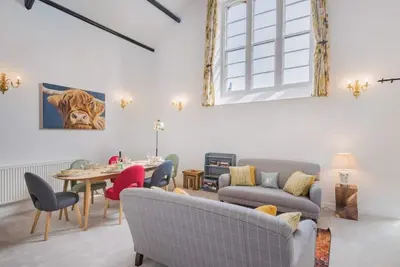 Image de 3 Bed in Windermere (oc-sz469)