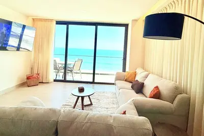 Image de Oceanfront Condo