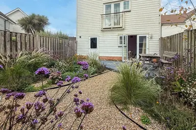 Image de 2 Bed in Rye- (oc-88709)