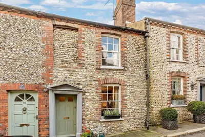 Image de 2 Bed in Arundel (oc-89671)