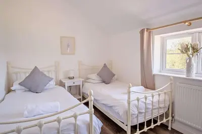 Image de 3 Bed in Newport (oc-90250)