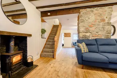 Image de 3 Bed in Tenby (oc-90360)