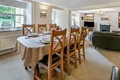 Image de 3 Bed in Truro (oc-91792)