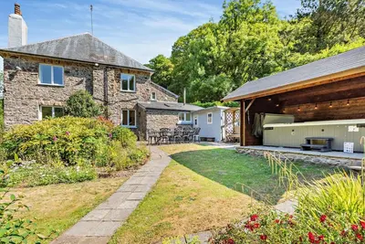 Image de 5 Bed in Barnstaple (oc-92268)