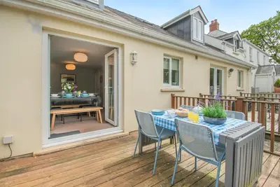 Image de 3 Bed in Tenby (oc-93359)