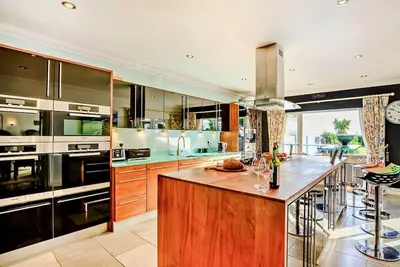 Image de 4 Bed in Bognor Regis (oc-81446)