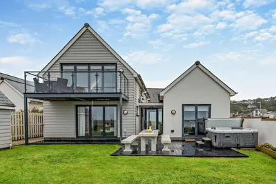 Image de 4 Bed in Bideford (oc-golfv)
