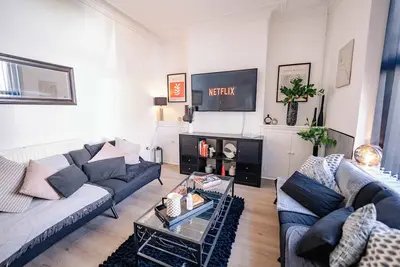 Image de Spacious 3br House Sleeps 13 for Groups & Family