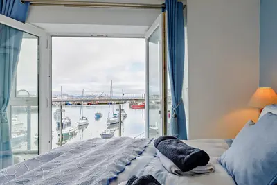 2 Bed in Brixham (oc-87808)
