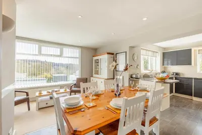 Image de 4 Bed in Hawkshead (oc-llh41)