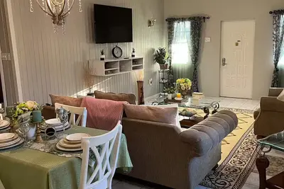 Image de Entire rental, Adama Suites St John’s Antigua