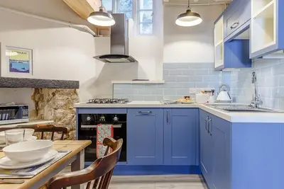 2 Bed in Brixham (oc-bx087)