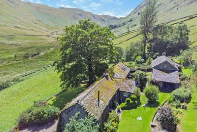 Image de 6 Bed in Penrith (oc-95344)