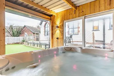 Image de 6 Bed in Prestatyn (oc-96435)