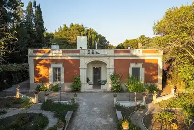 Image de Dimora Lustrelle con parco privato
