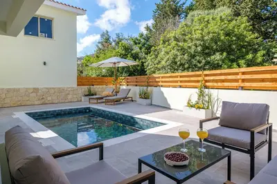 Image de Aura Sun Holiday Homes - 2bd Villa w/ Private Pool