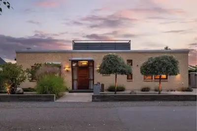 Image de Une maison avec atrium de rêve près de Skrea Strand