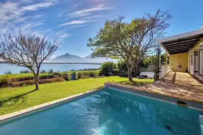 Image de Kommetjie Lux Retreat for Groups by Ctha