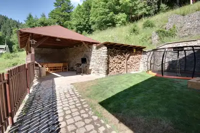 Image de Delightful 5-bedroom cottage in Dolní Dvůr perfect for families