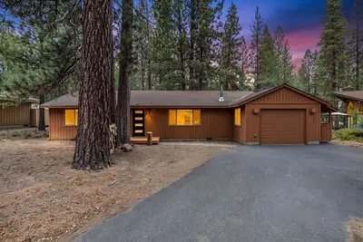 Image de Cozy Sunriver Home, 8 Sharc Passes, Near the Village