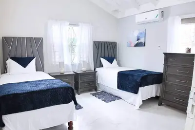 Image de Elegant 2br Retreat | Trelawny, Jamaica