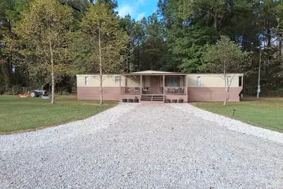Image de Klines ' Pines-Country home near Bastrop La