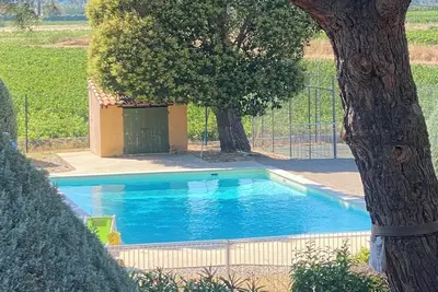 Image de Appartement climatisé avec piscine au cœur de la Provence