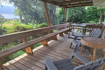 Image de Lakefront Aculeo: Fast Wifi, Pet & Wood Hot Tub