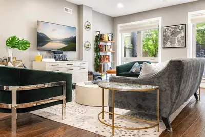 Image de ‼️Queen Village 3br Condo Near Italian Market
