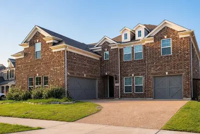 Image de Aubrey 5br Group Stay - Yard, Garage & Fireplace