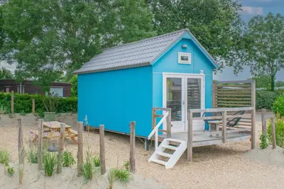 Image de Maison familiale dans un cadre côtier paisible