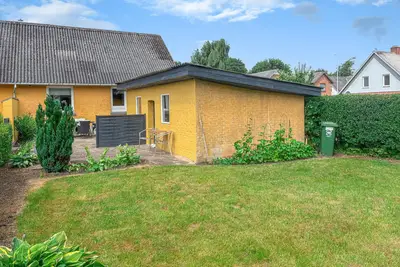Cozy home in Roslev with WiFi