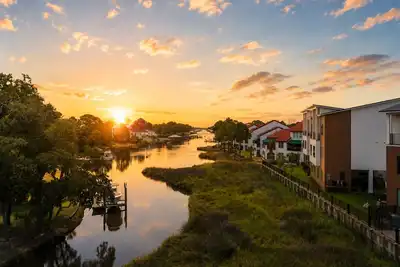 Image de 3000 Blue Lagoon C | Two Townhomes, Steps from Beach, Lagoon Views + Amenities