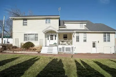 Image de Oneida Lake Front View 4 Bedroom