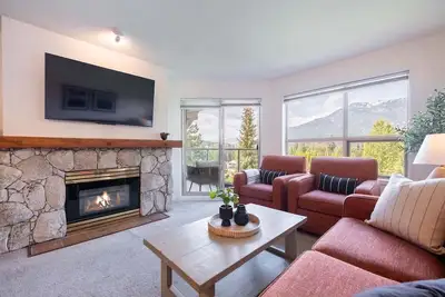 Image de Ski-In/Ski-Out 1bdr Condo with Pool & Hot Tub | Spectacular location!