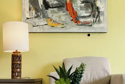 Image de Pastel Place | Colorful 3br Tulsa Duplex