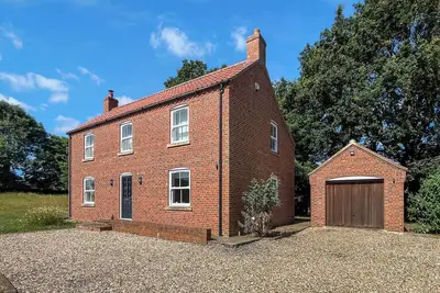 Image de 4 chambres à coucher à Tetford