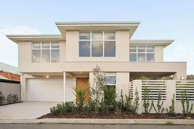 Image de 3br Home Near Scarborough Beach Perth w/ Sauna